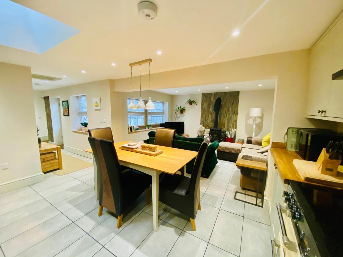 The Stables Villa Bakewell Bagian luar foto